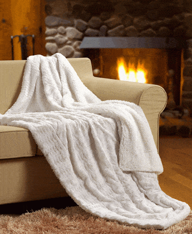 Tache Home Fashion Ivory Polar Faux Fur and Sherpa Throw Blanket, soft and plush for cozy home decor.